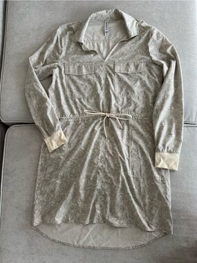 Athleta Beige Speckled Long Sleeve Mini Dress